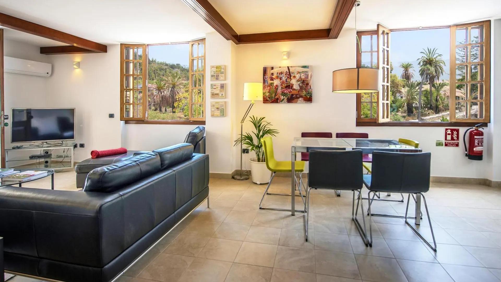 Apartamentos La Casa Verde Puerto de la Cruz  Spain